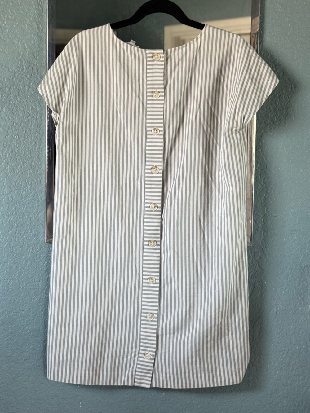 Madewell Button-Back Sage Stripe Easy Cotton V Neck Everyday Summer Dress Size M